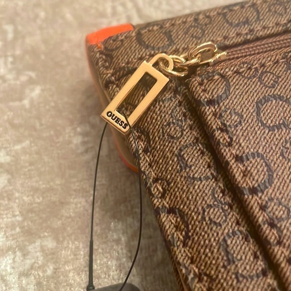 Brand New Guess Brown w/ Orange Detail & Gold Tone Accents Trifold Snap Wallet - Picture 6 of 16